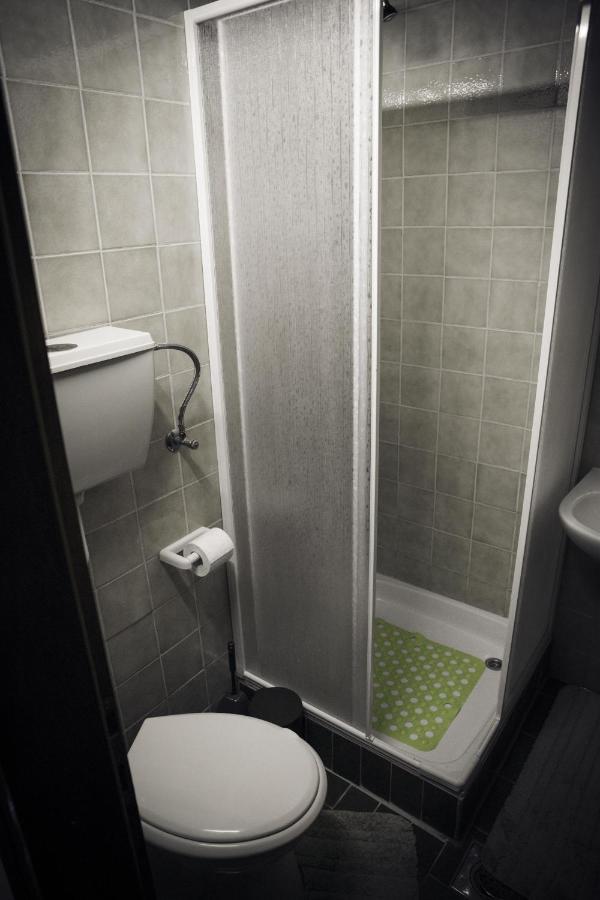Kuca Za Odmor, Ferienhaus, Holiday Home Rugas Rahonca Kültér fotó