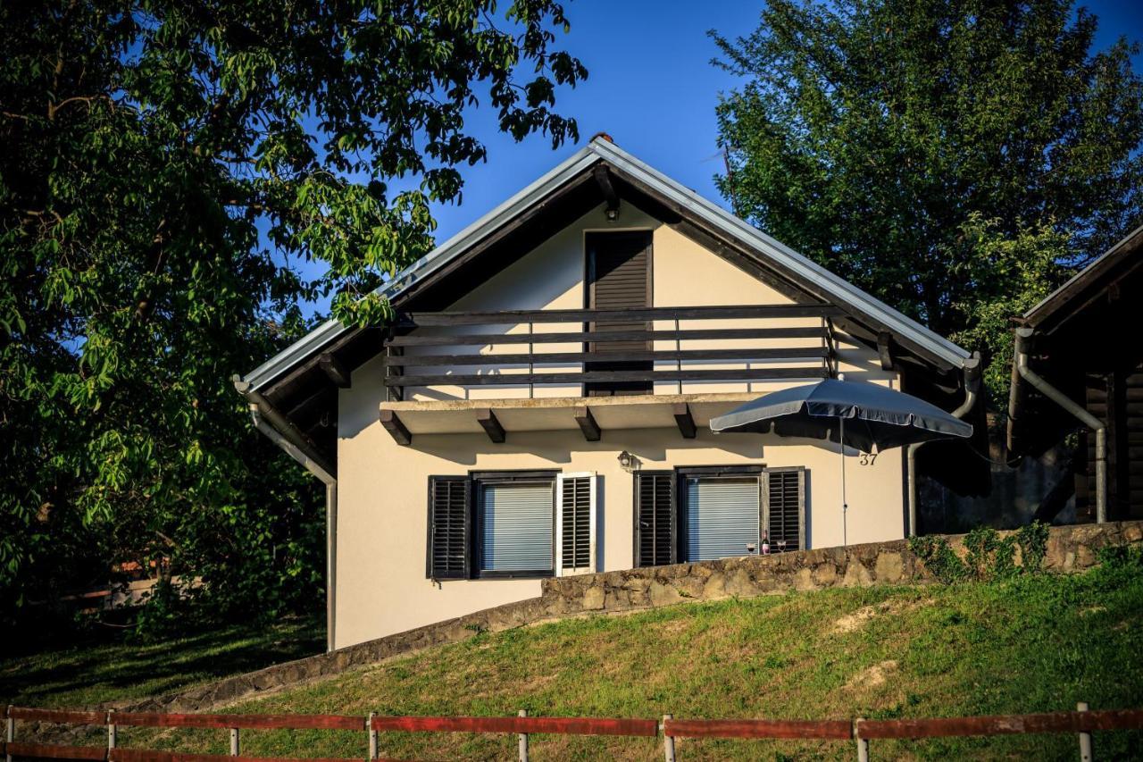 Kuca Za Odmor, Ferienhaus, Holiday Home Rugas Rahonca Kültér fotó