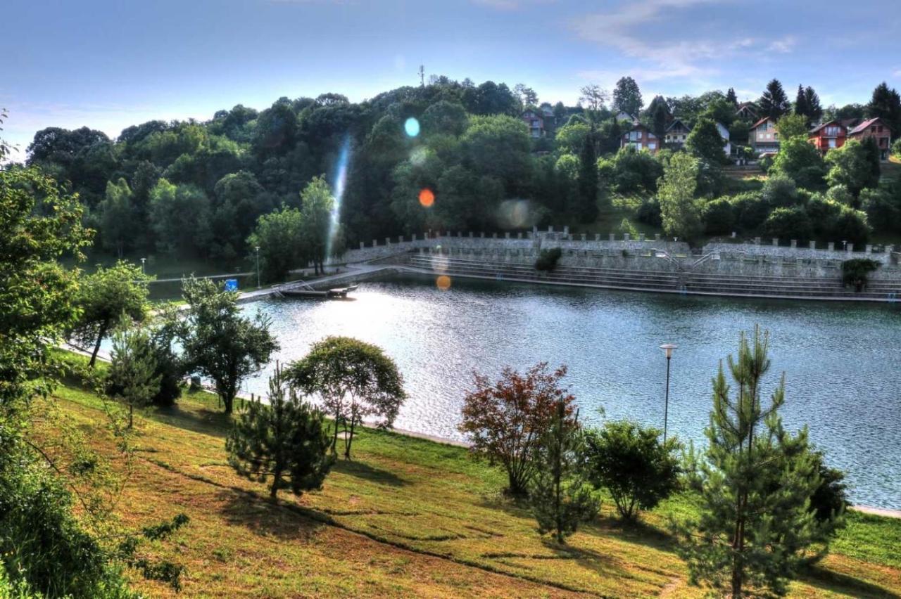 Kuca Za Odmor, Ferienhaus, Holiday Home Rugas Rahonca Kültér fotó